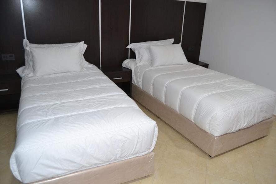 Hotel Beautiful นาดอร์ ภายนอก รูปภาพ