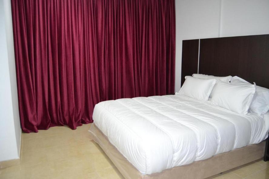 Hotel Beautiful นาดอร์ ภายนอก รูปภาพ