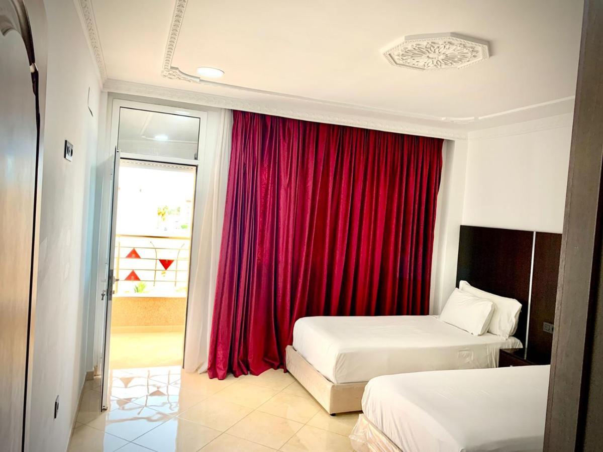 Hotel Beautiful นาดอร์ ภายนอก รูปภาพ